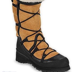 New Women’s north face cryos tall winter sheepskin